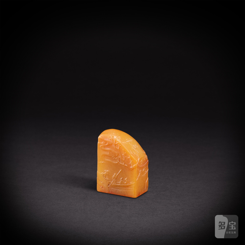A tianhuang 'landscape' seal, Qing dynasty, 19th century | 清十九世紀 田黃山水圖印 《儒齋珍秘》款